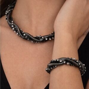 Paparazzi Black and Silver Twisted Necklace Set